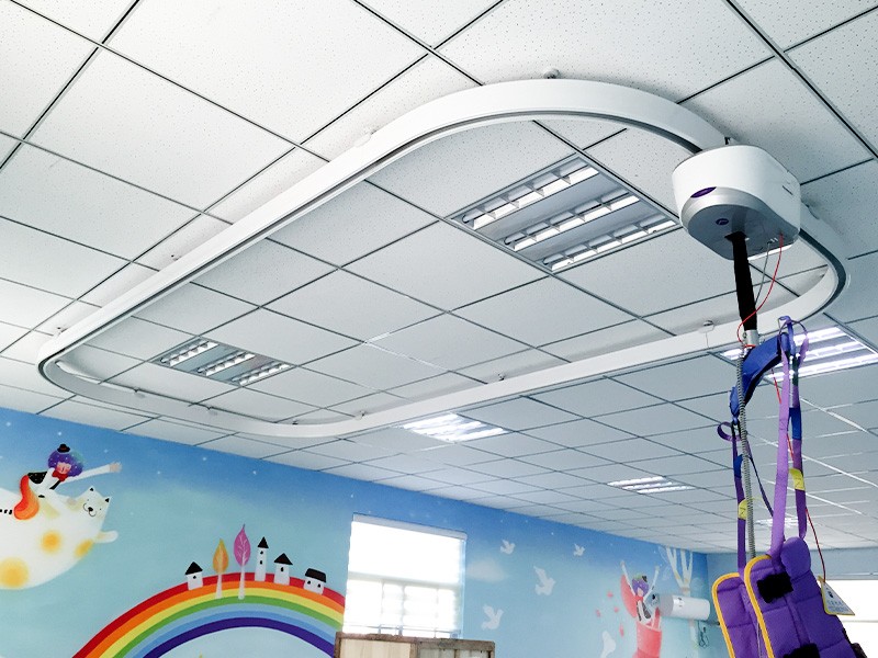 兒童天軌康復平臺